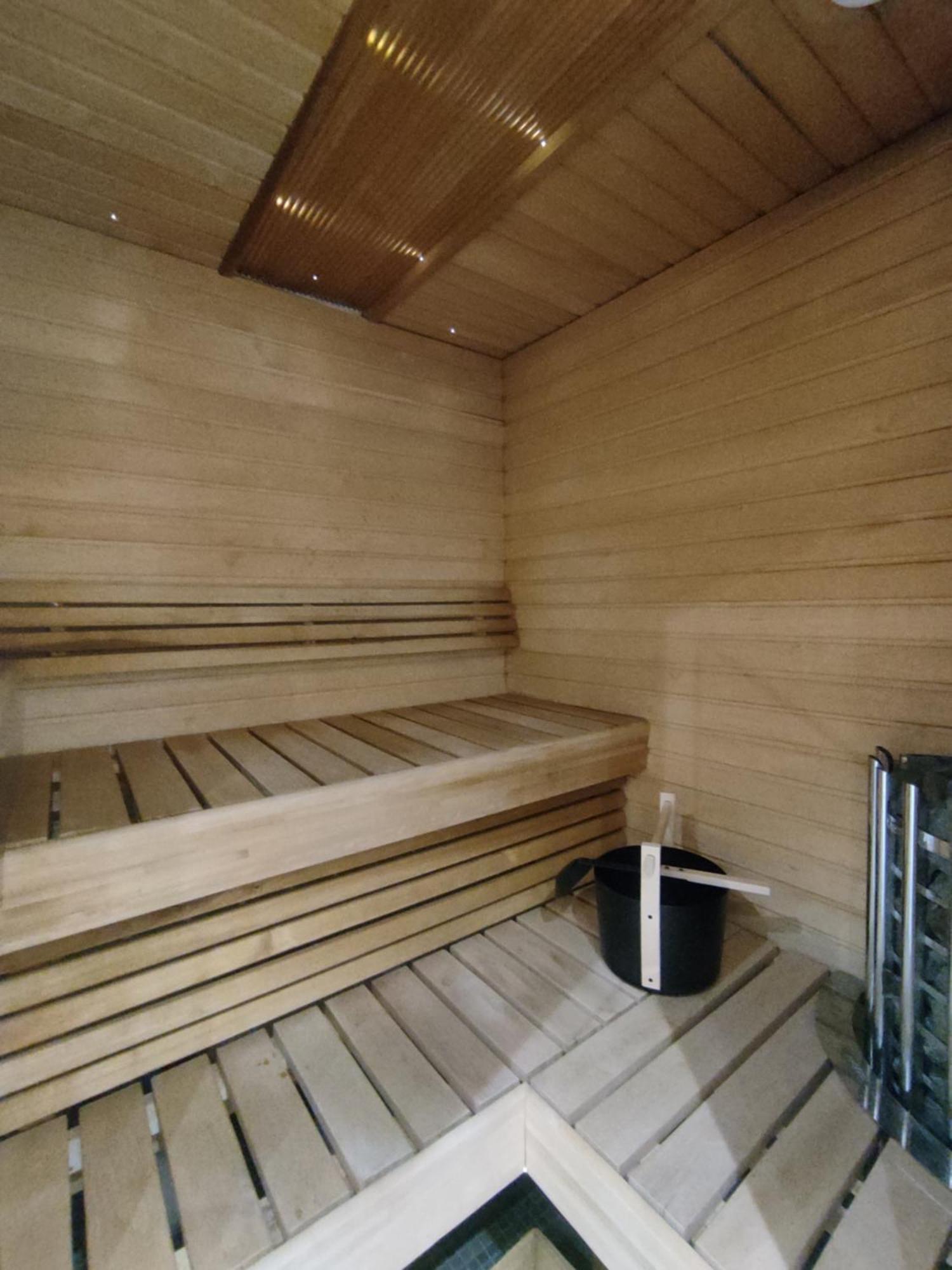 Eira Sauna & Terrace Luxe Хельсинки Экстерьер фото