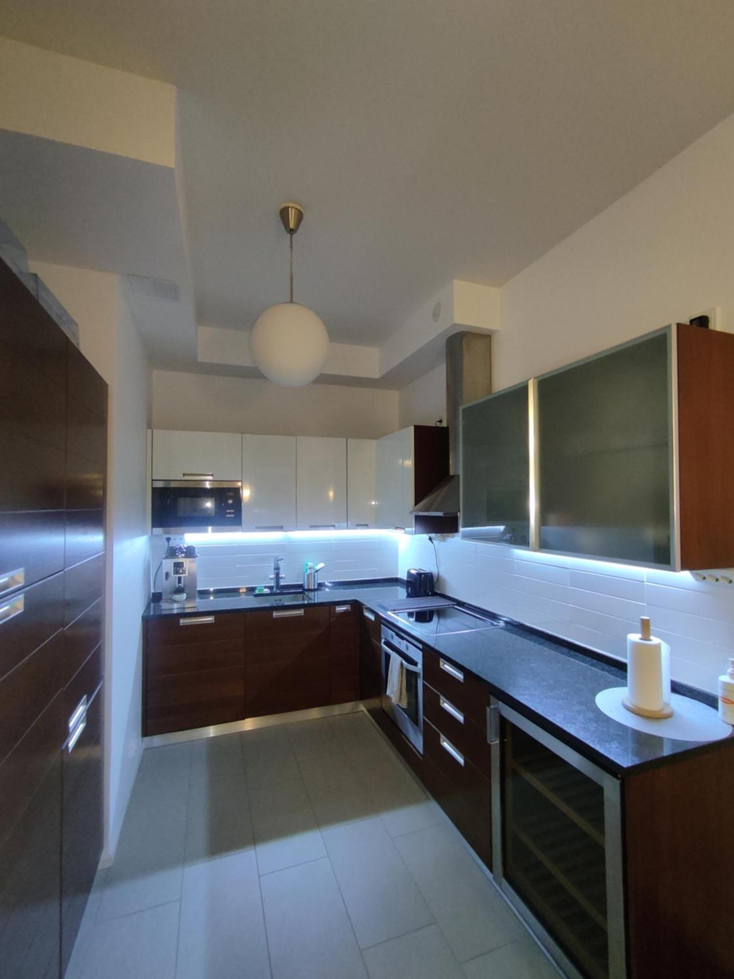 Eira Sauna & Terrace Luxe Хельсинки Экстерьер фото